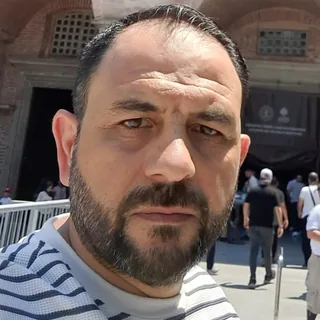 Şoför Burhan, Şafak Taksi
